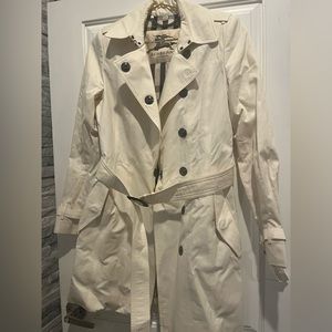 Burberry London Trench coat